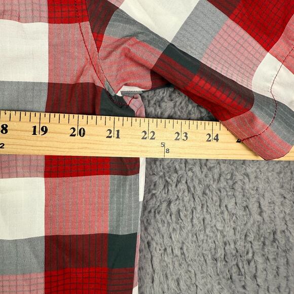 Orvis Shirt Mens M Red Grid Plaid Short Sleeve Tech UPF 20+ Quick Dry Fishing - Picture 9 of 11